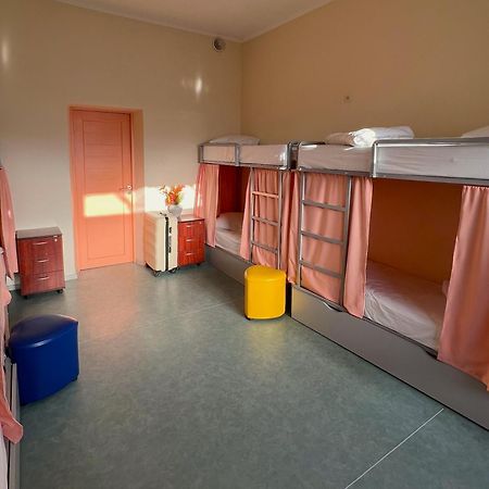 Demeevsky Hostel キエフ エクステリア 写真