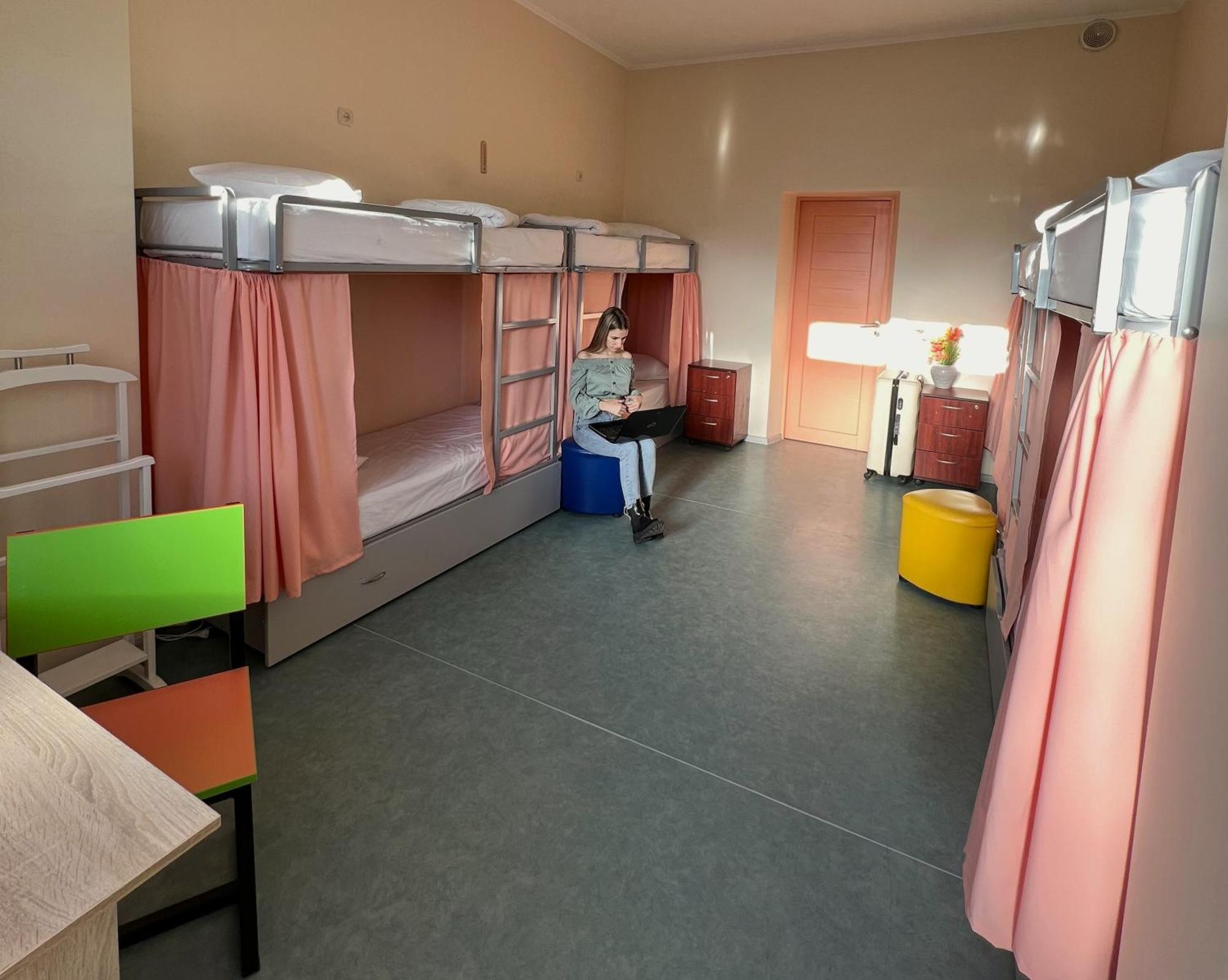Demeevsky Hostel キエフ エクステリア 写真