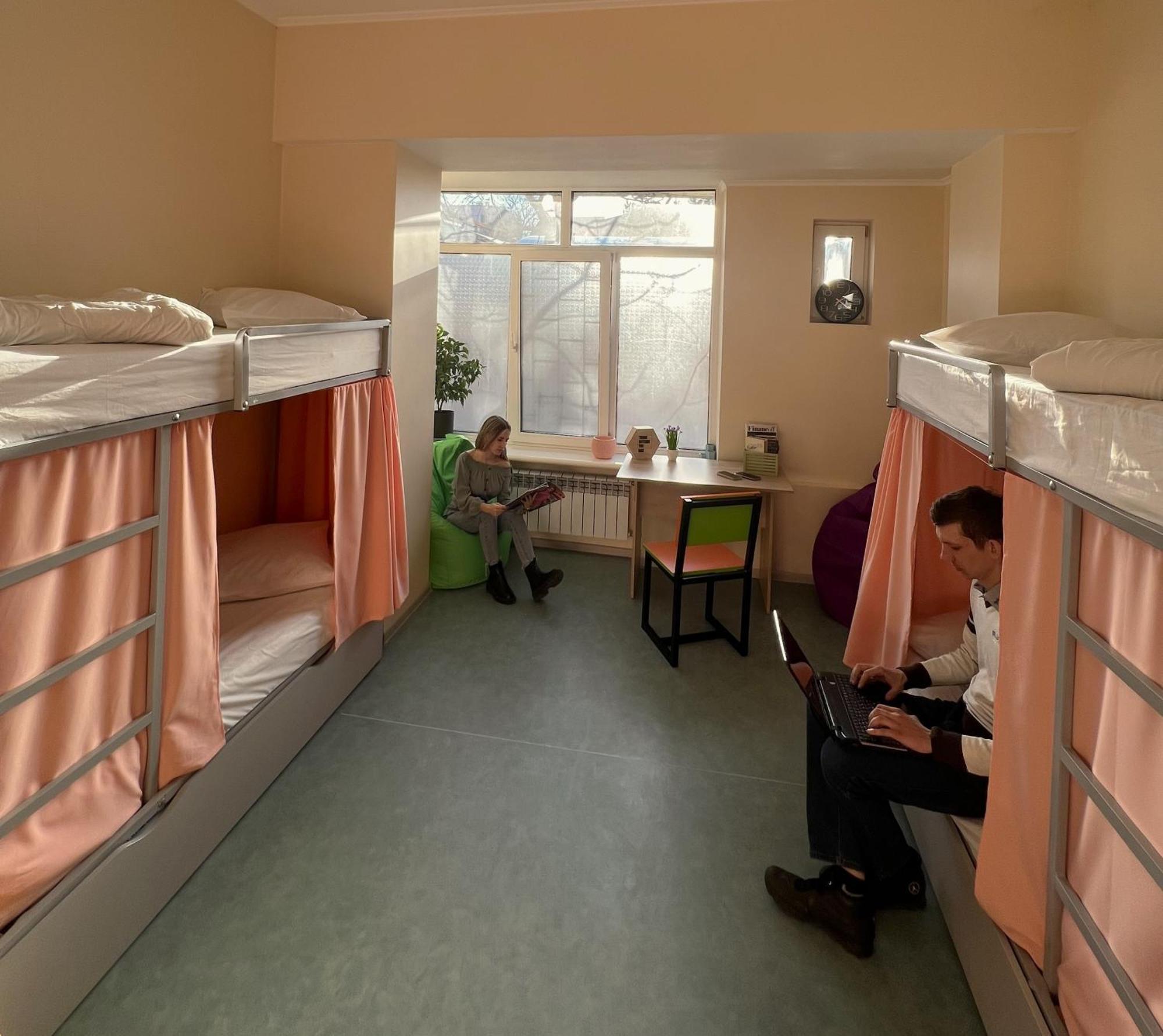 Demeevsky Hostel キエフ エクステリア 写真